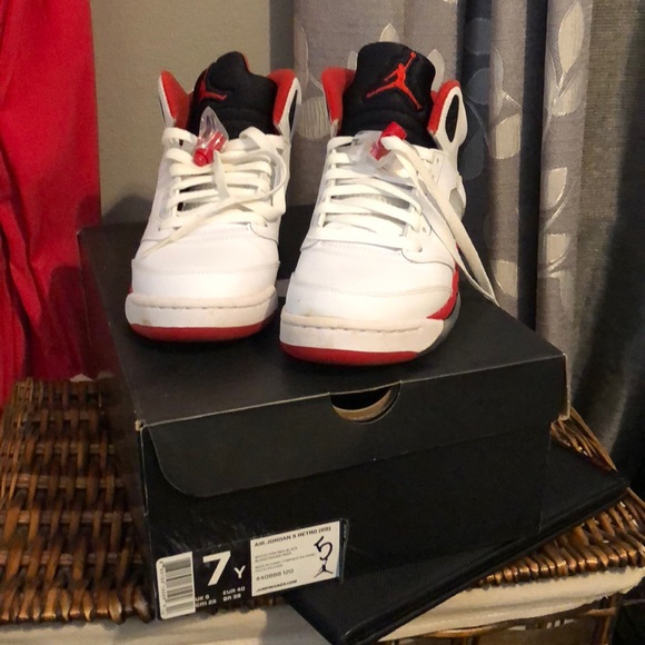 Jordan Shoes - Jordan Retro 5